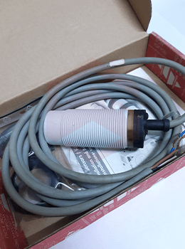 Cảm biến CARLO GAVAZZI EC30025PPAPL