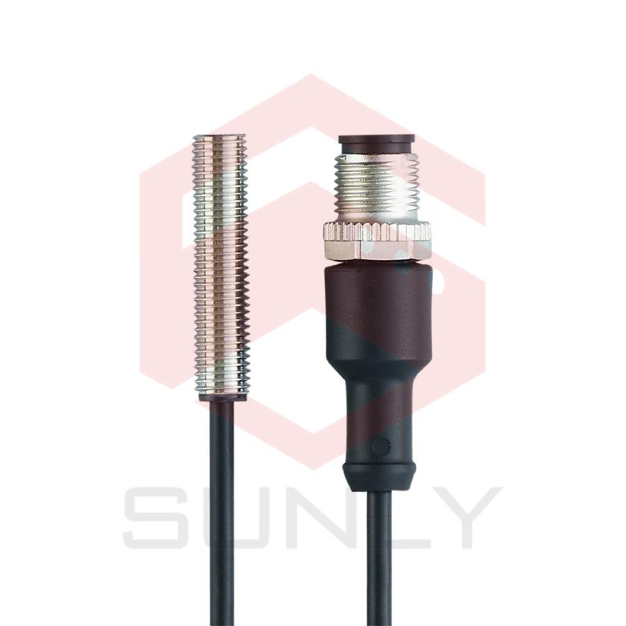 Inductive sensor IE5351 IEBC003BASKG/0,3M/US